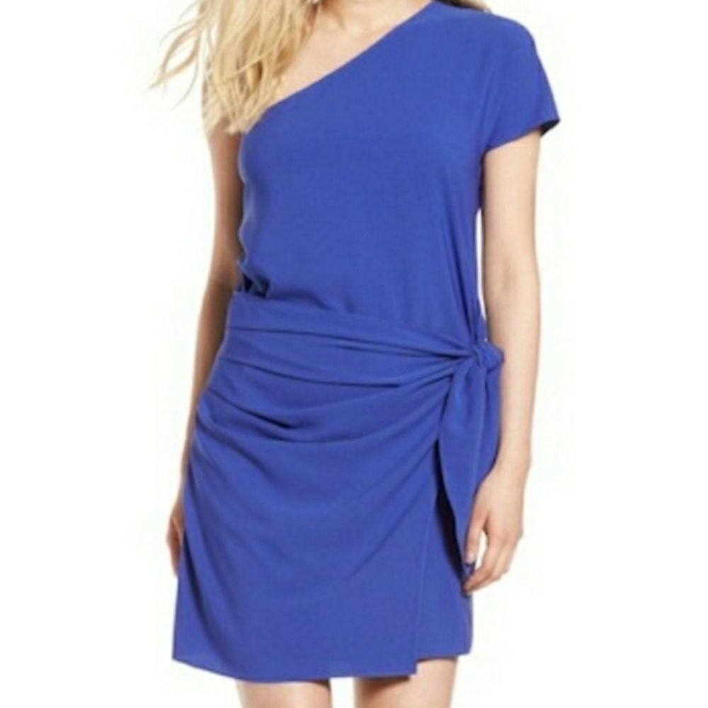 BNWT Trouve One-Shoulder Minidress